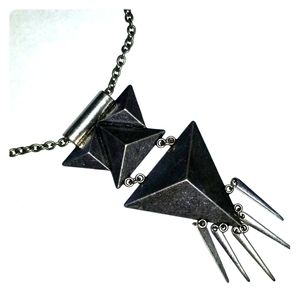 Necklace Silver Tone Metal Geometric Pendant Chain